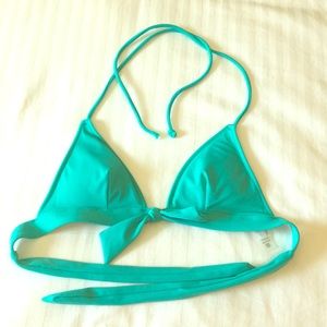 👙Victoria’s Secret pushup triangle top sz XS